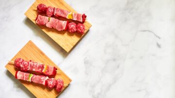 Ile białka potrzebujesz i kiedy je spożywać, by osiągnąć maksymalne efekty?