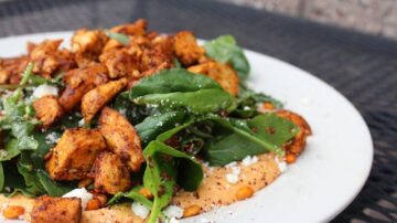 Przepis fitness: szybka wysokobiałkowa owsianka po treningu