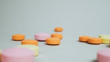 Glicyna – co to jest? Działanie i dawkowanie glicyny