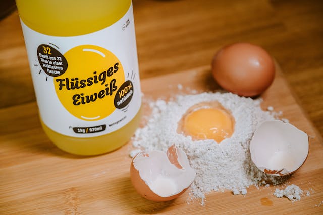 Białko serwatkowe – działanie, dawkowanie i efekty stosowania